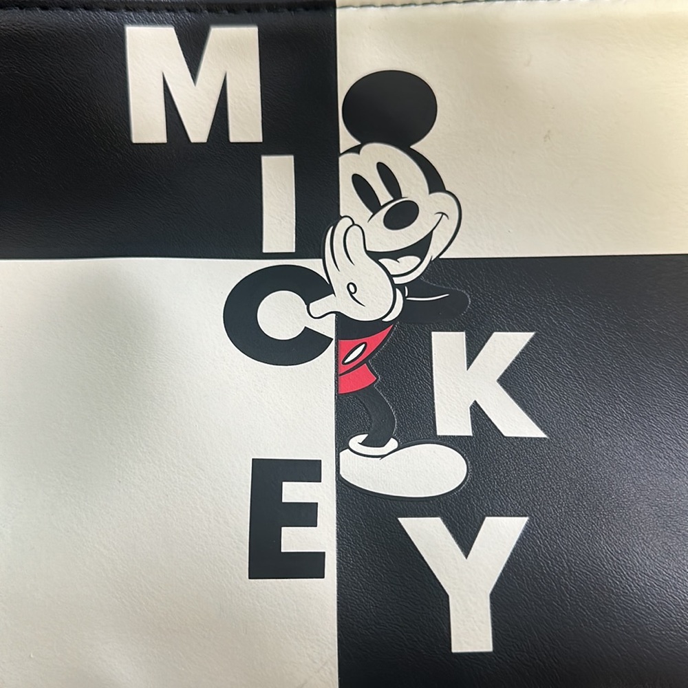 Mickey Mouse Backpack - Picture 4 of 8